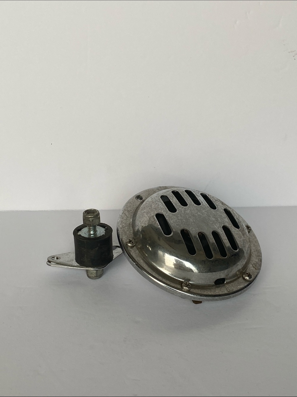 Chrome finished electrical horn